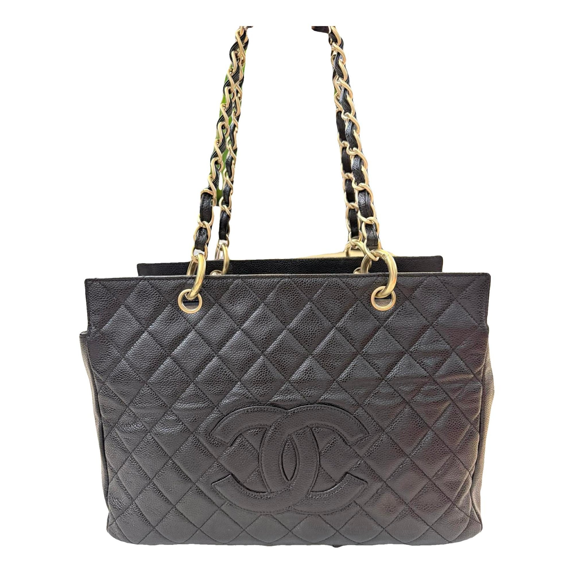 Trendy CC Quilted leather handbag