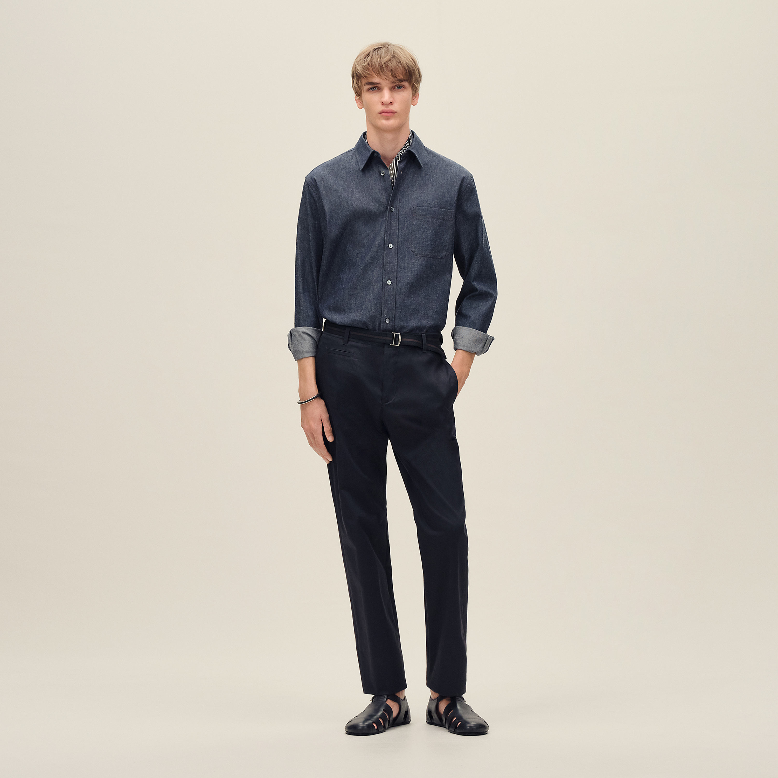 Straight cut shirt with Louis collar