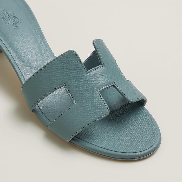 Gris Antarctique Oasis Sandal