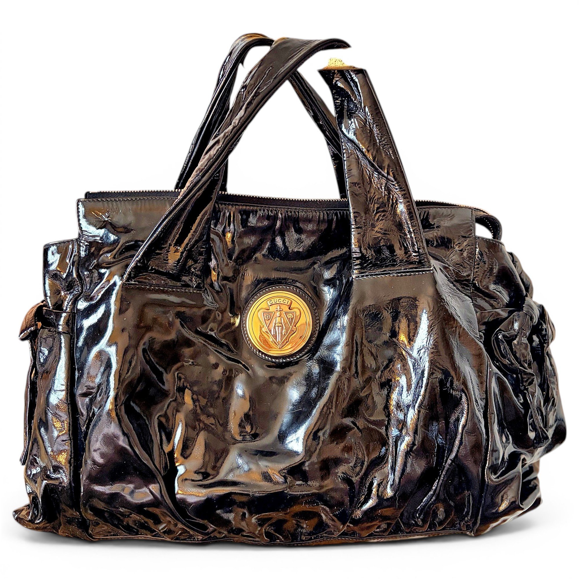 Hysteria patent leather handbag