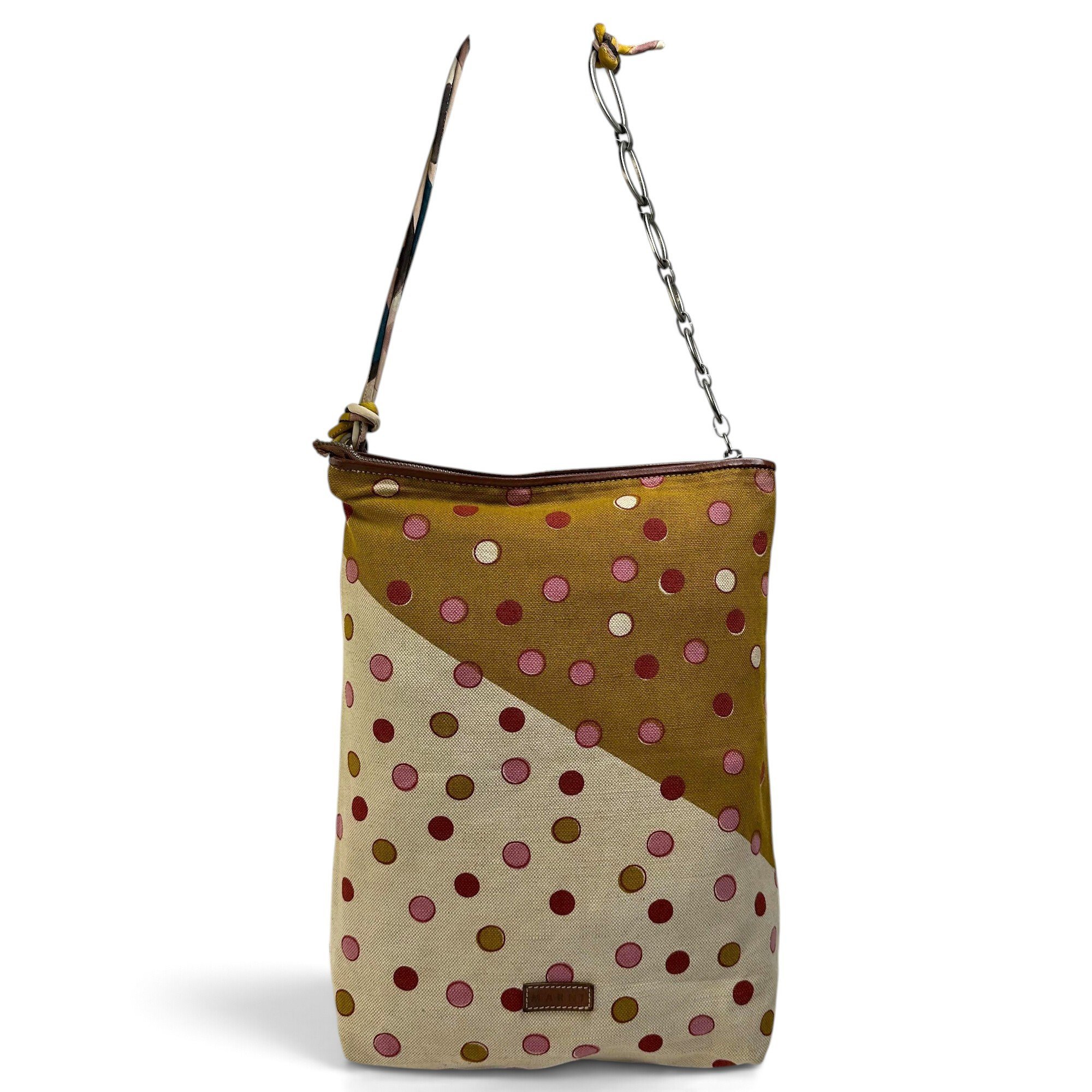 Trunk handbag