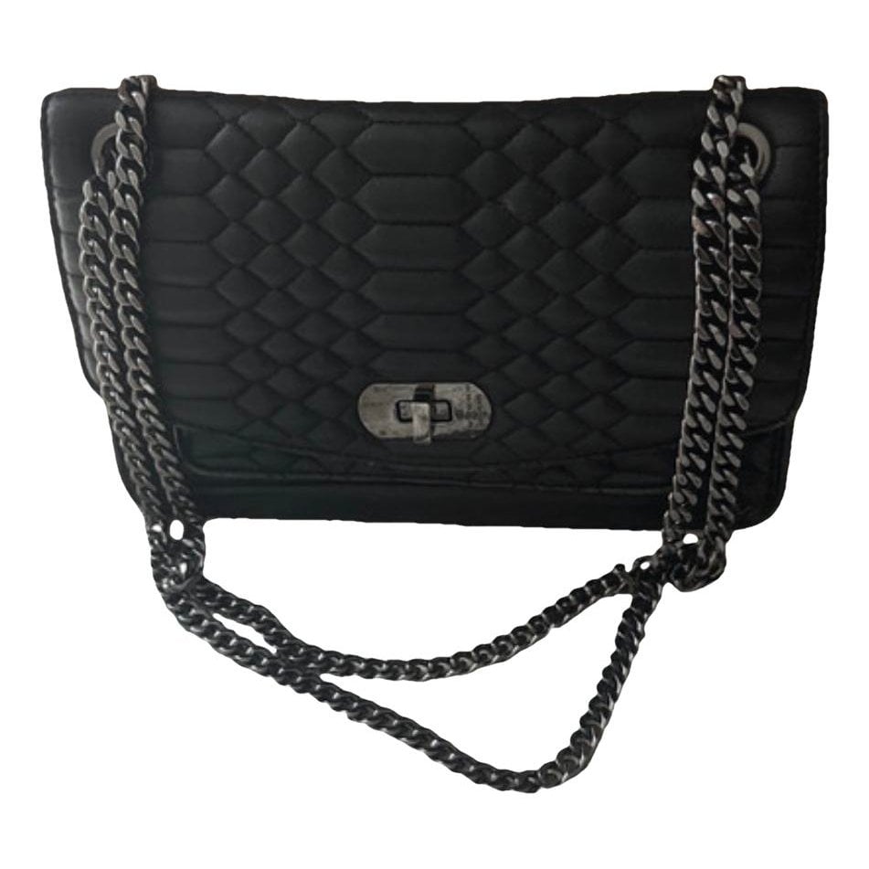 Ziggy XL leather crossbody bag