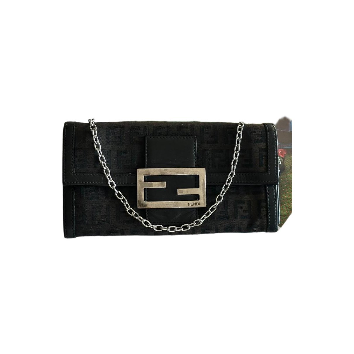 Baguette leather crossbody bag