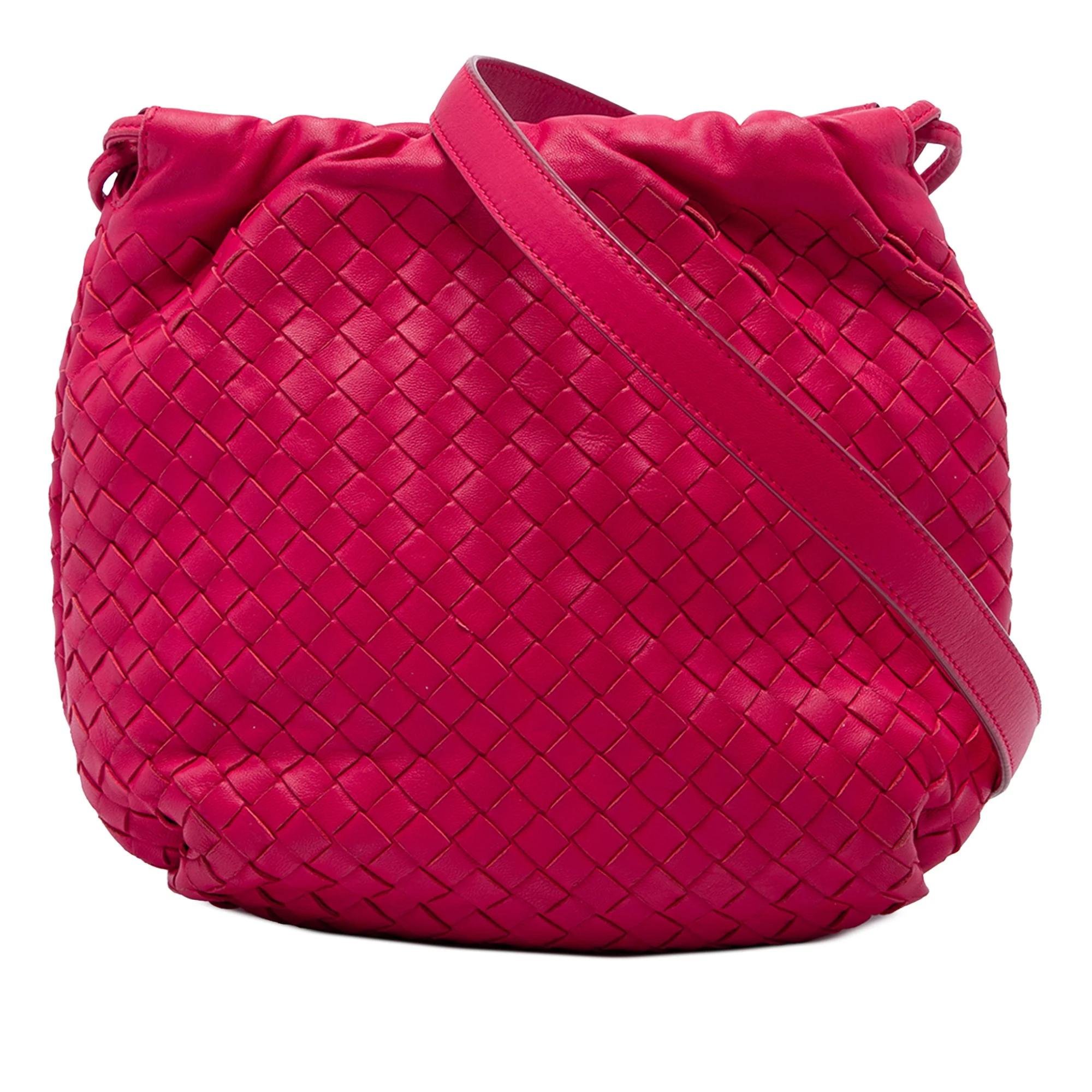 Veneta leather handbag