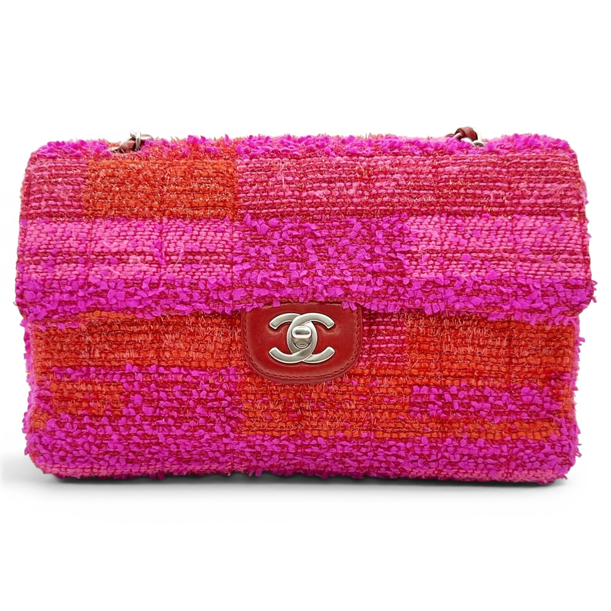 Timeless/Classique tweed crossbody bag