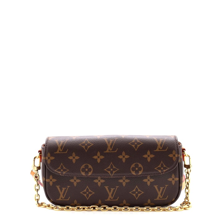 Louis Vuitton Ivy Wallet on Chain Monogram Canvas