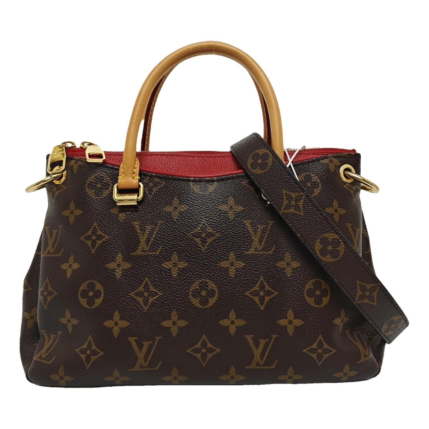 Pallas leather handbag