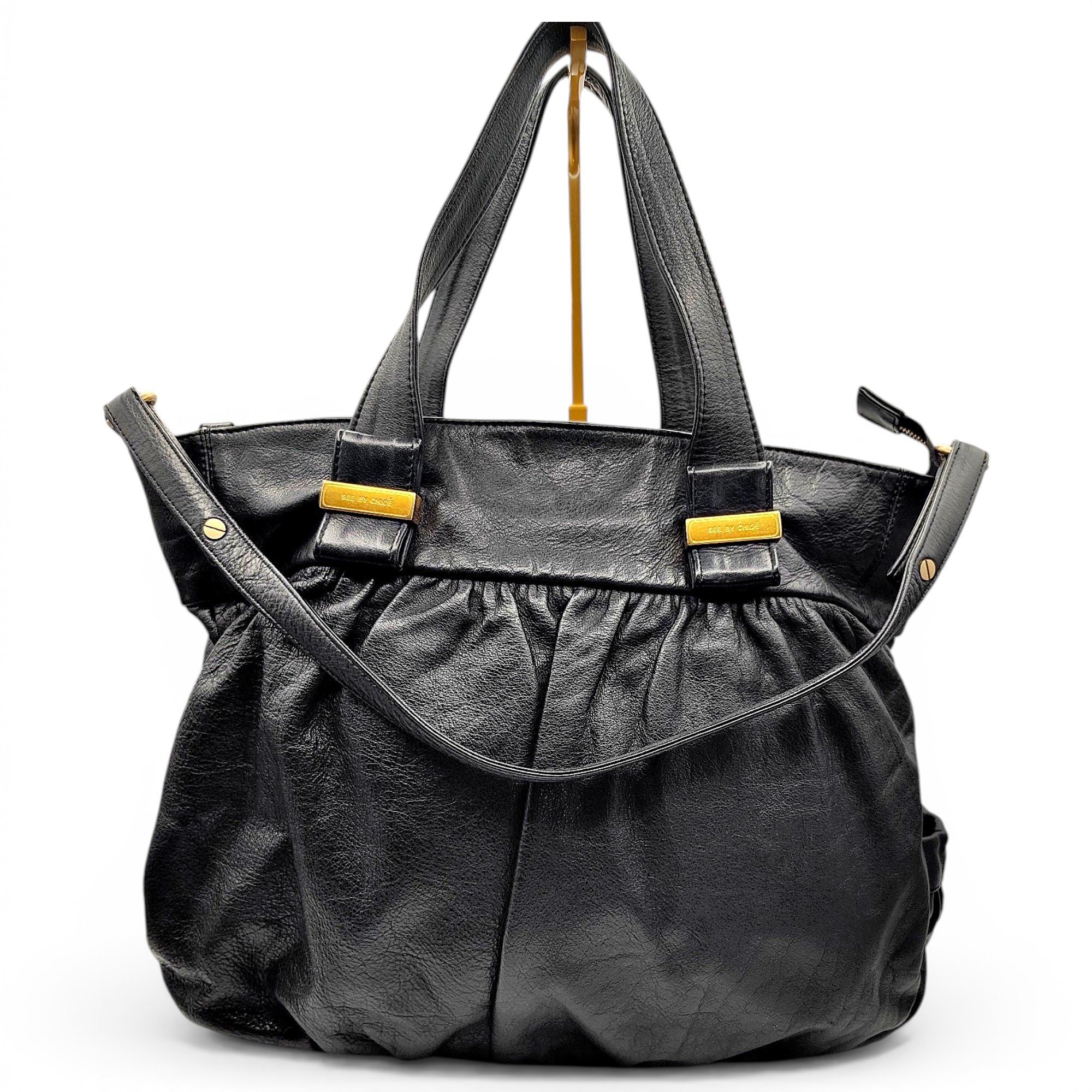 Leather tote