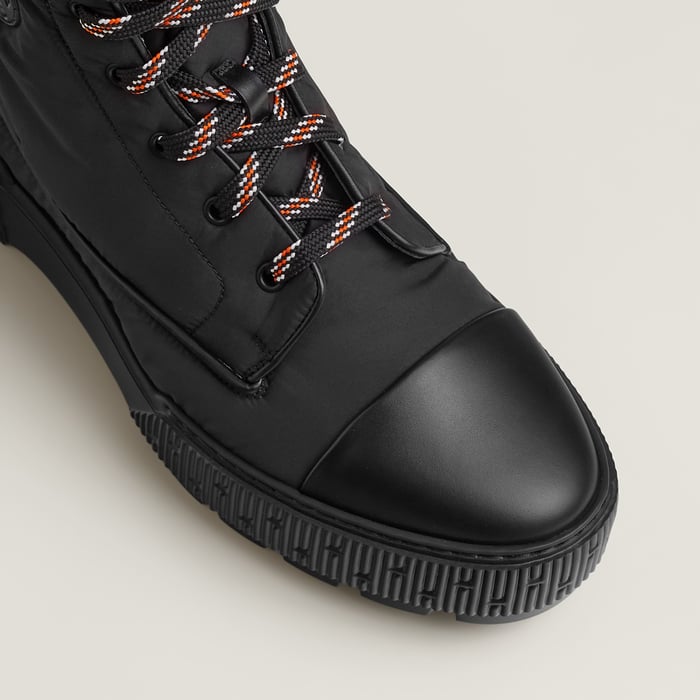Noir Fresh Ankle Boot