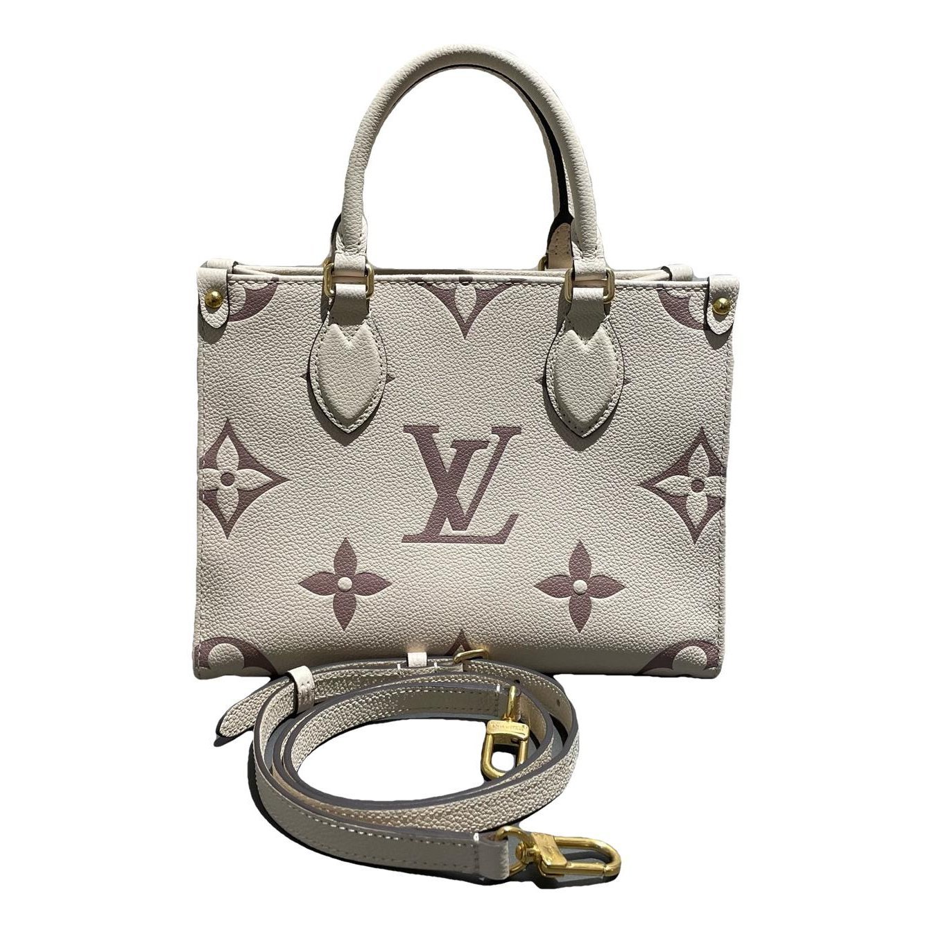 Onthego leather handbag
