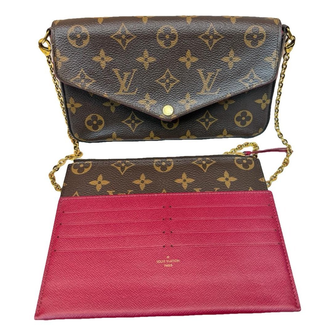 Leather crossbody bag
