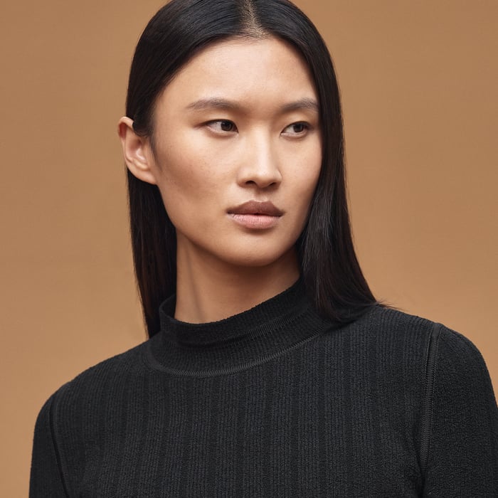 Noir Long-sleeve Sweater