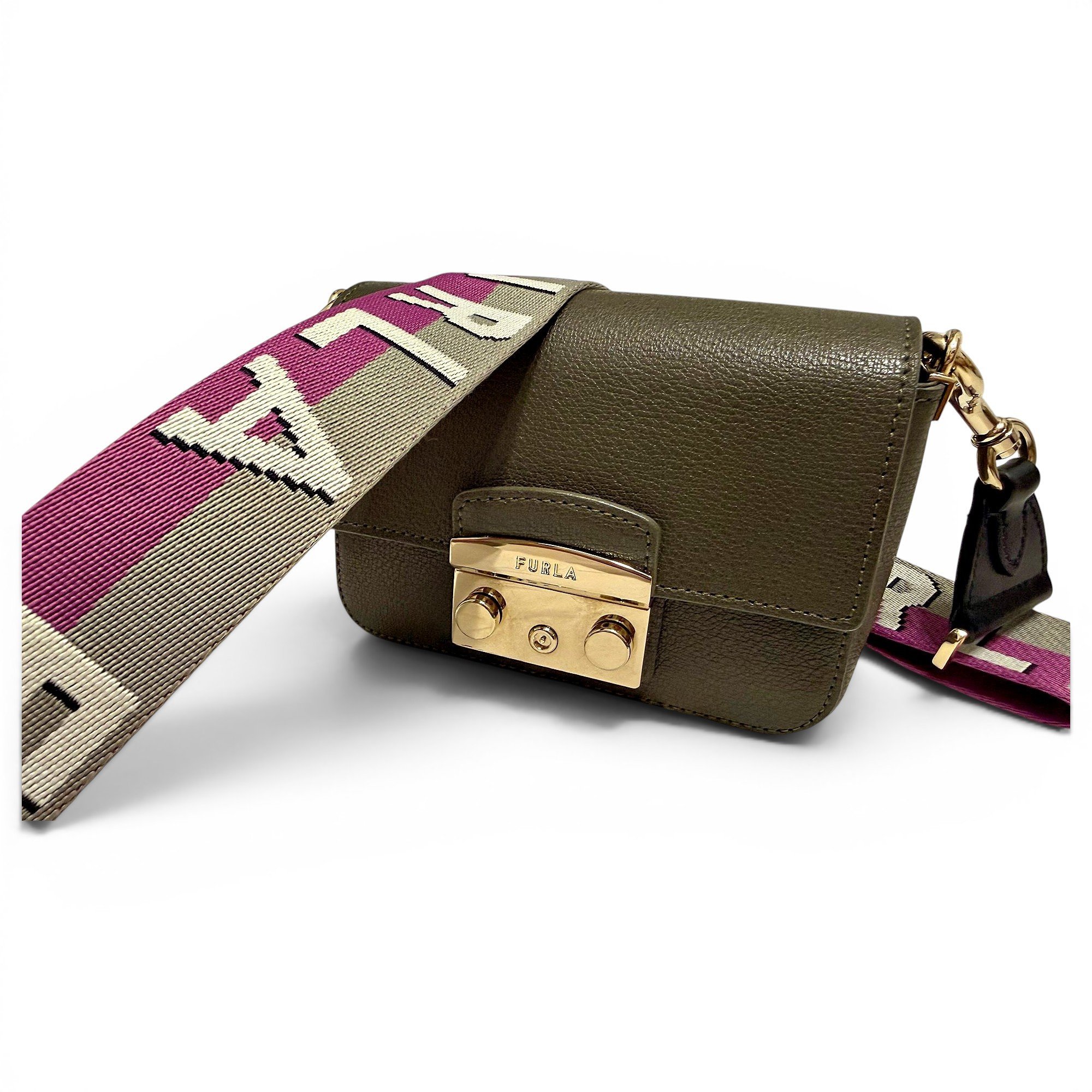 Metropolis leather crossbody bag