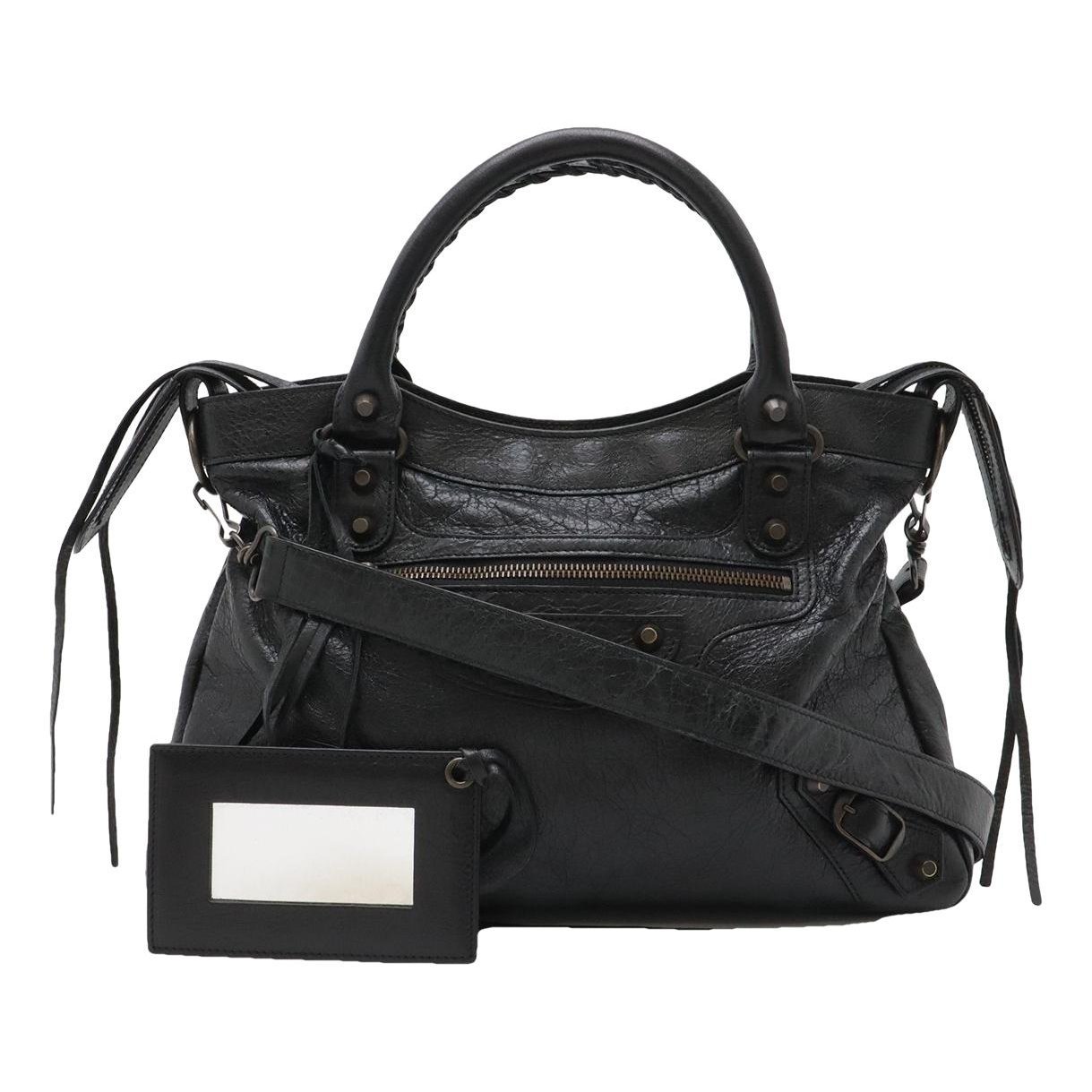 Town leather tote