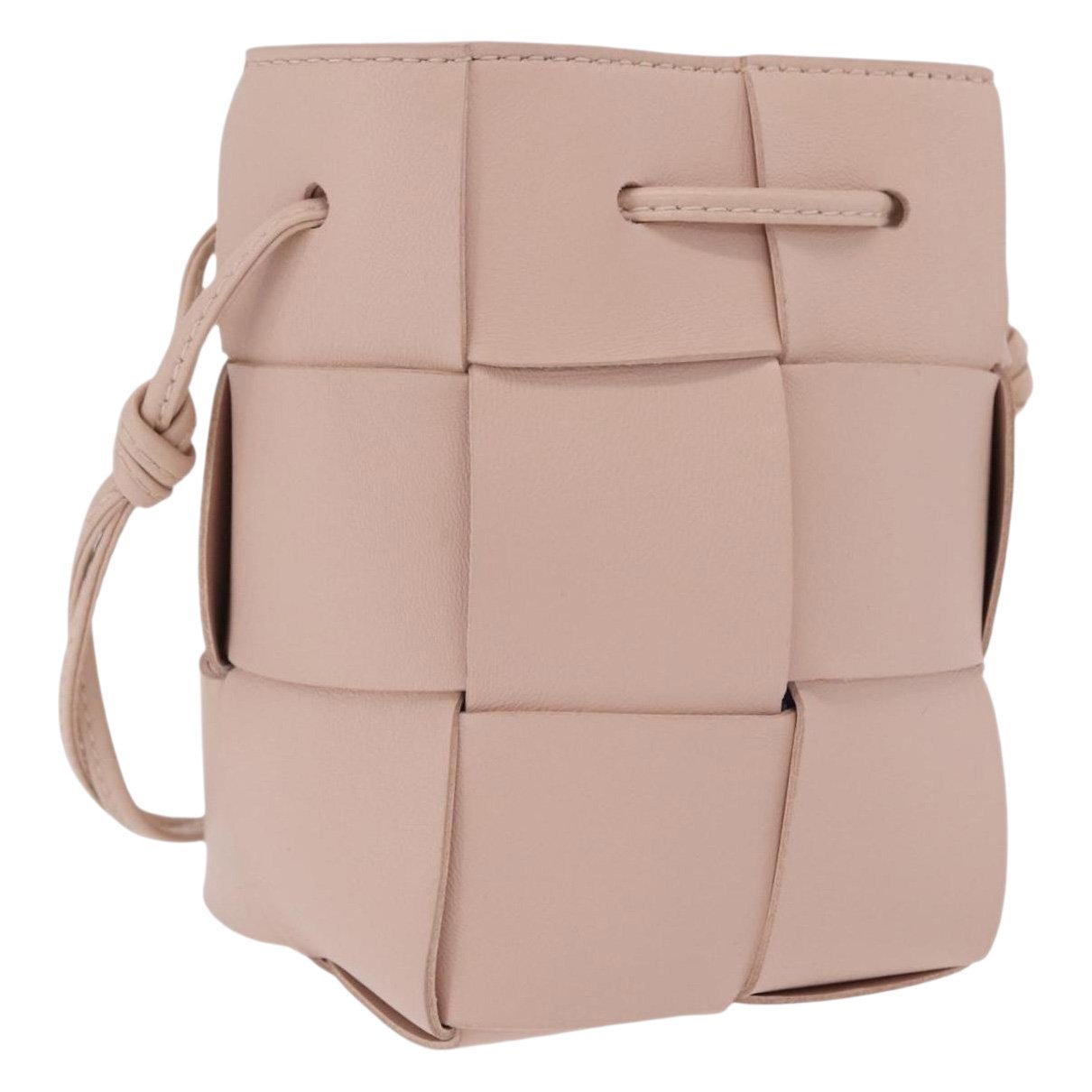 Cassette Bucket leather handbag