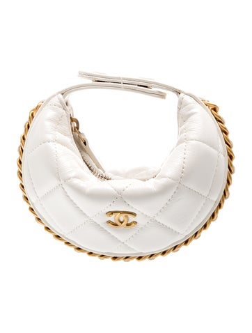 Mini Chain Around Pouch