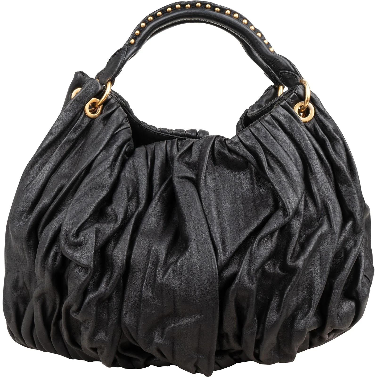 Matelassé leather handbag