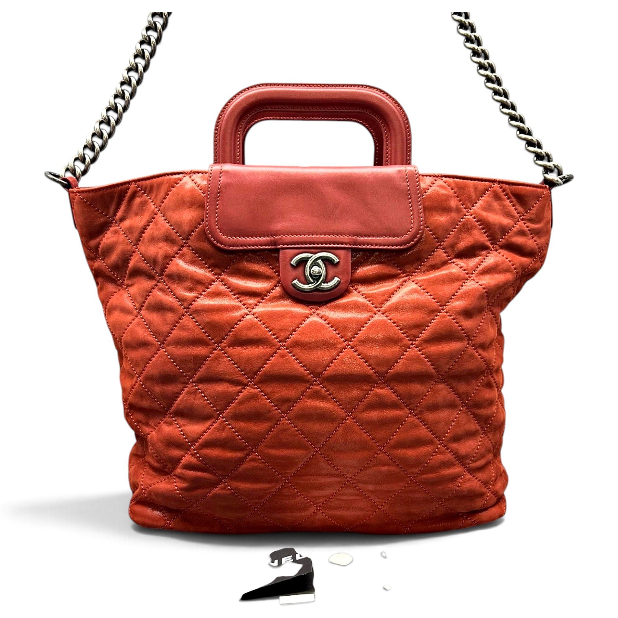 Leather tote
