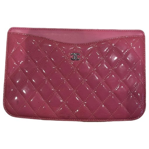 Patent leather clutch bag