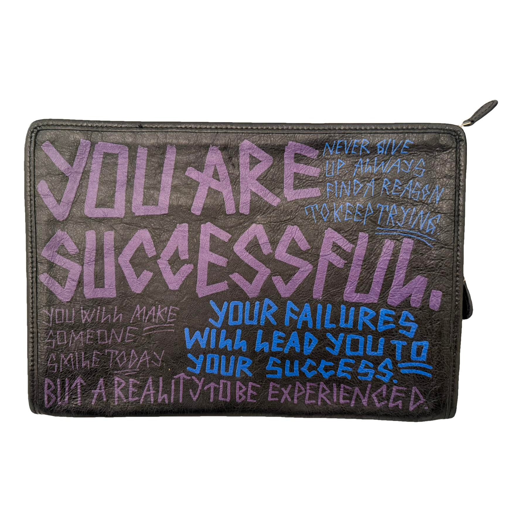 City Clip leather clutch bag