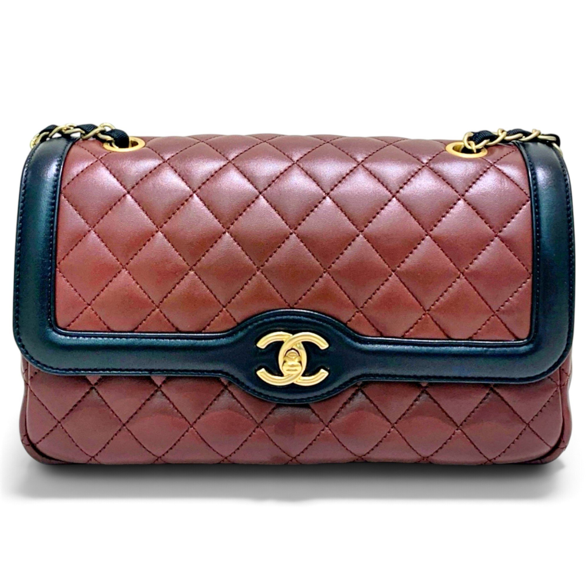 Timeless/Classique leather crossbody bag