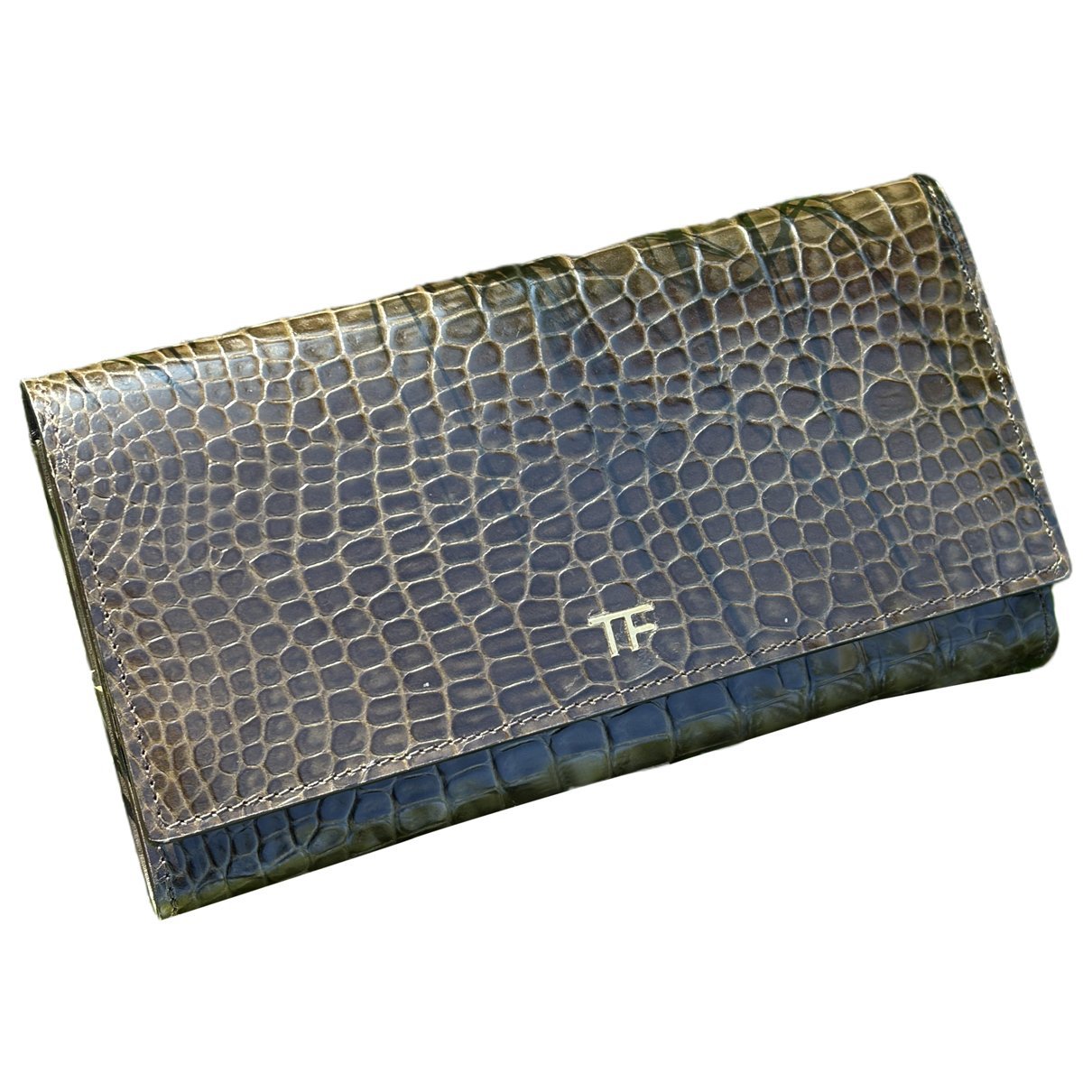 Leather bag