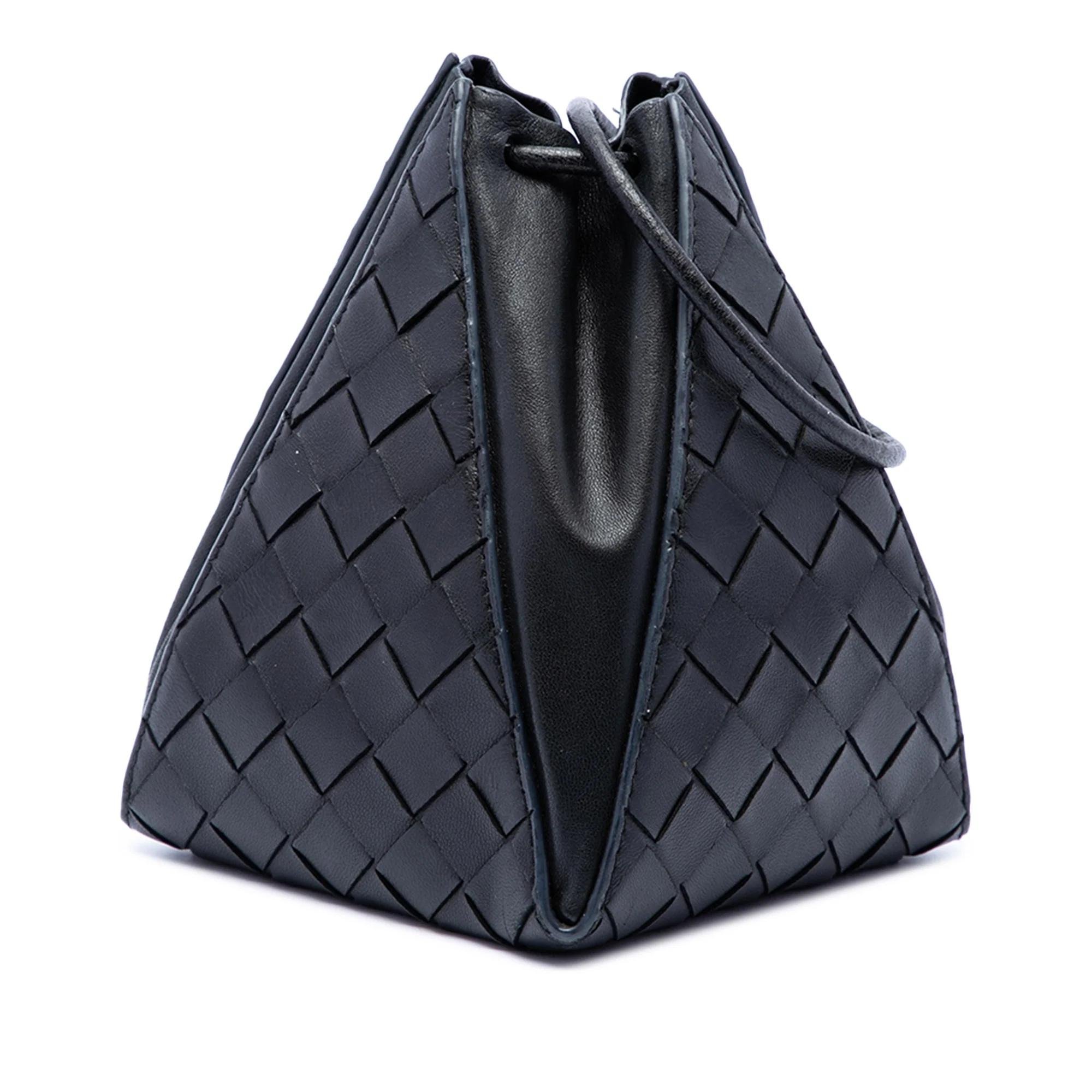 Knot leather bag