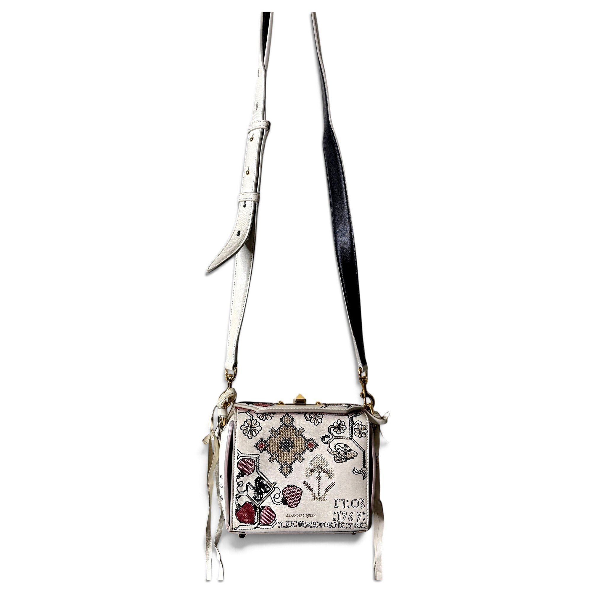 Heroine leather handbag