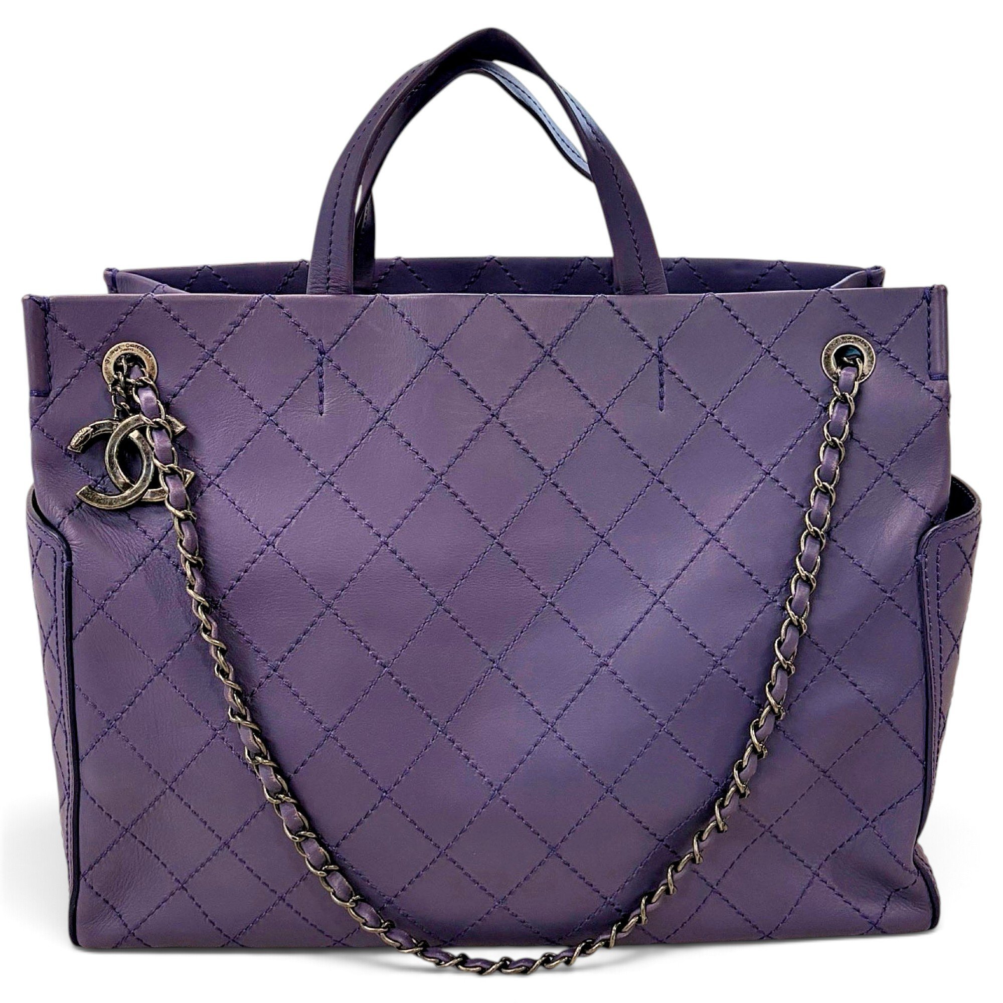 Leather tote
