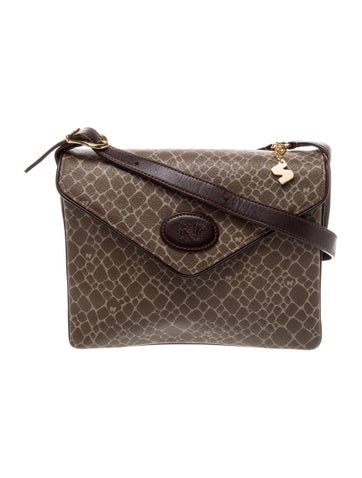 Nina Ricci Leather Shoulder Bag