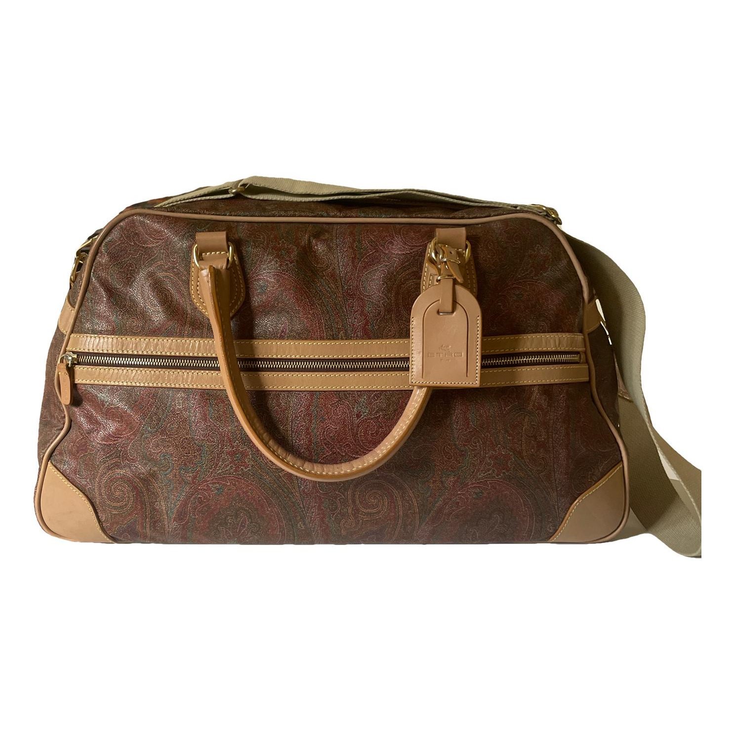 Leather travel bag