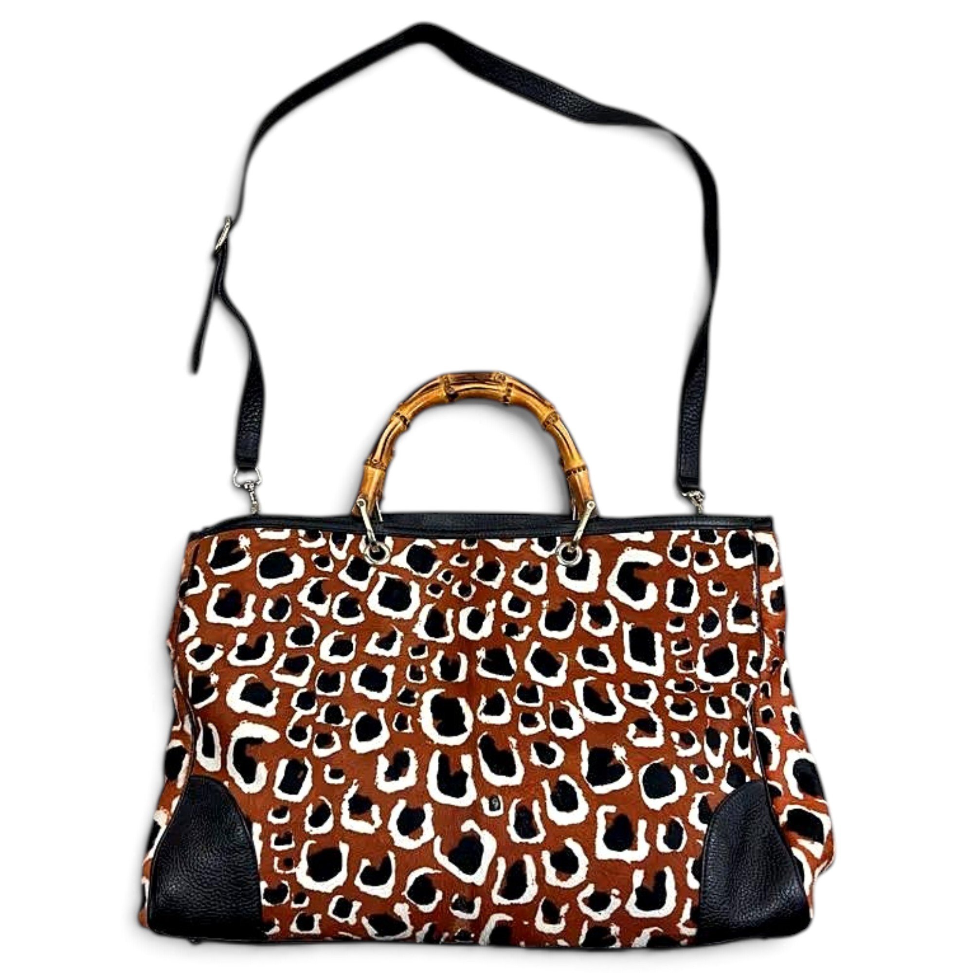 Leather travel bag