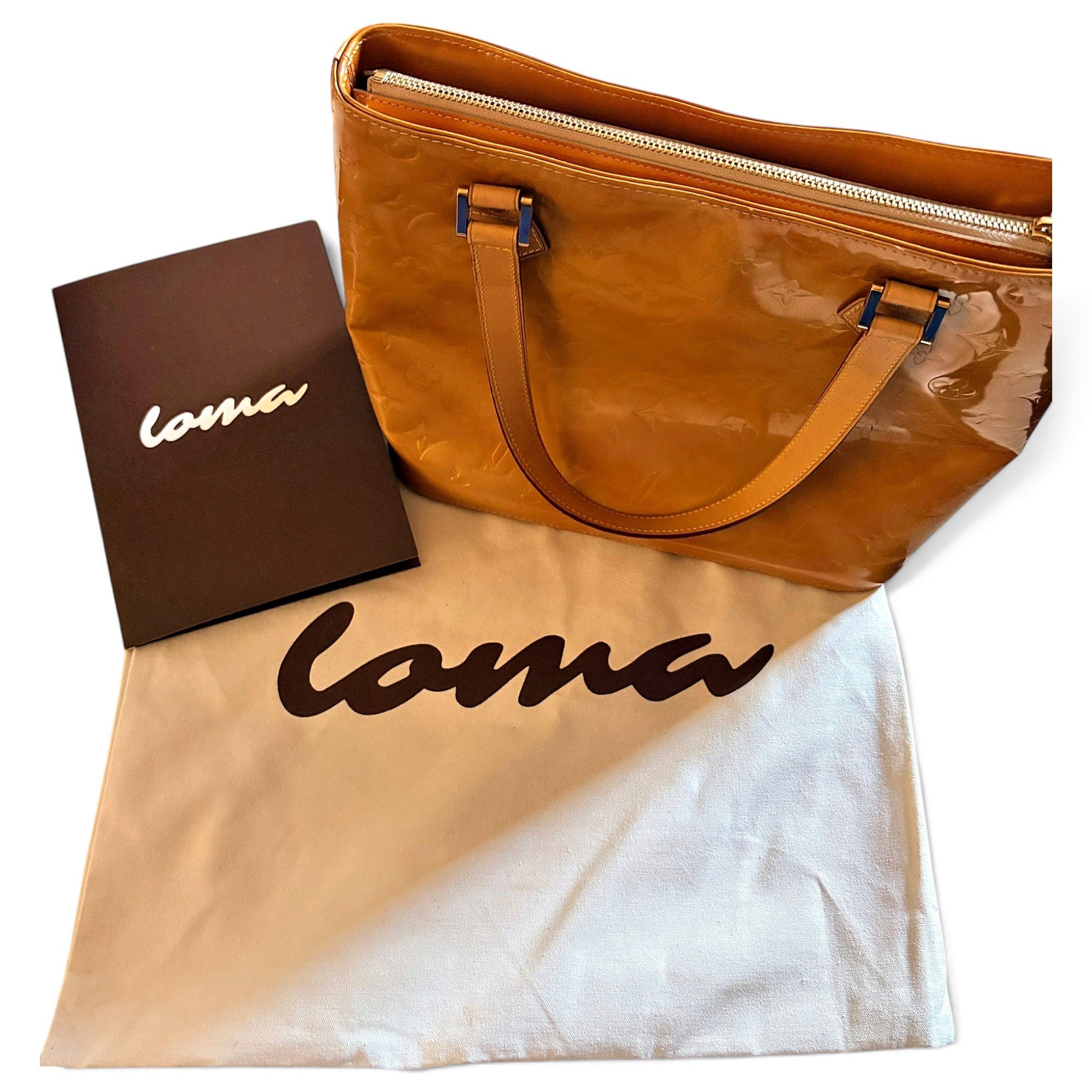 Houston patent leather handbag