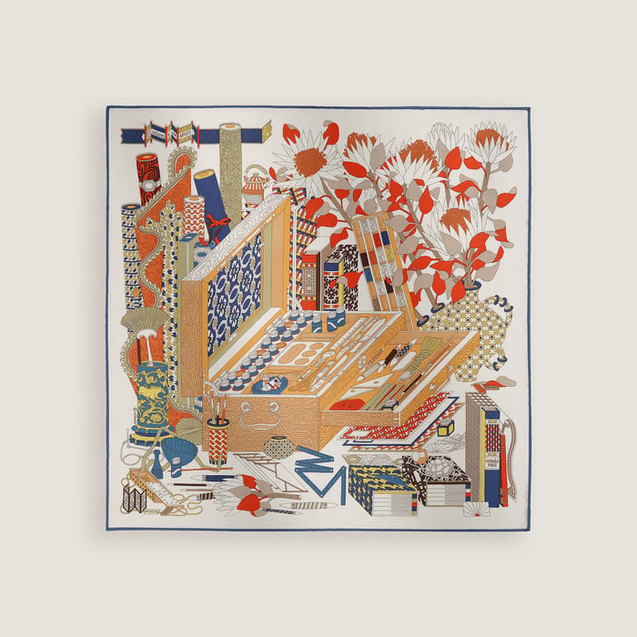 Les Tresors d'Un Artiste Scarf 45