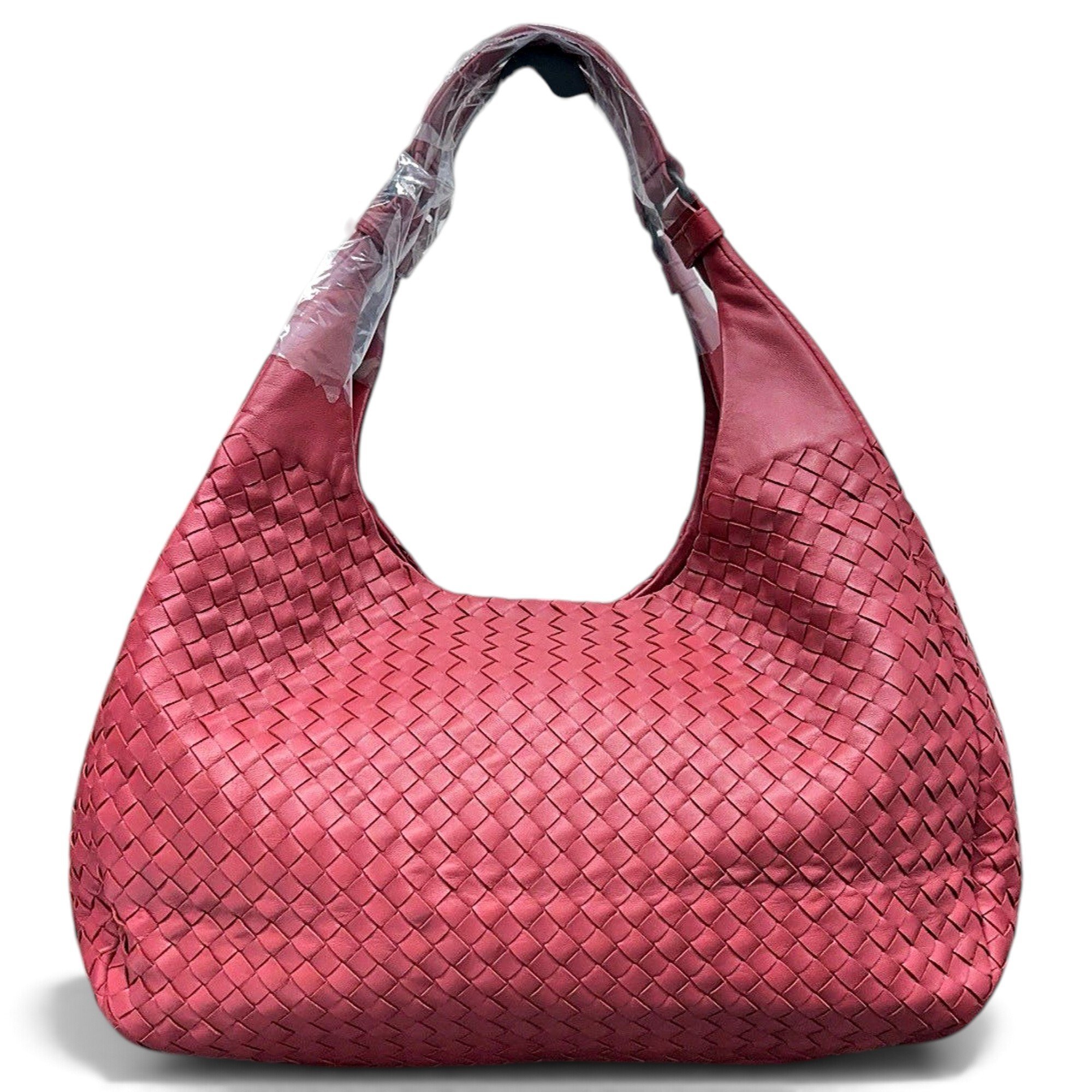 Veneta leather handbag