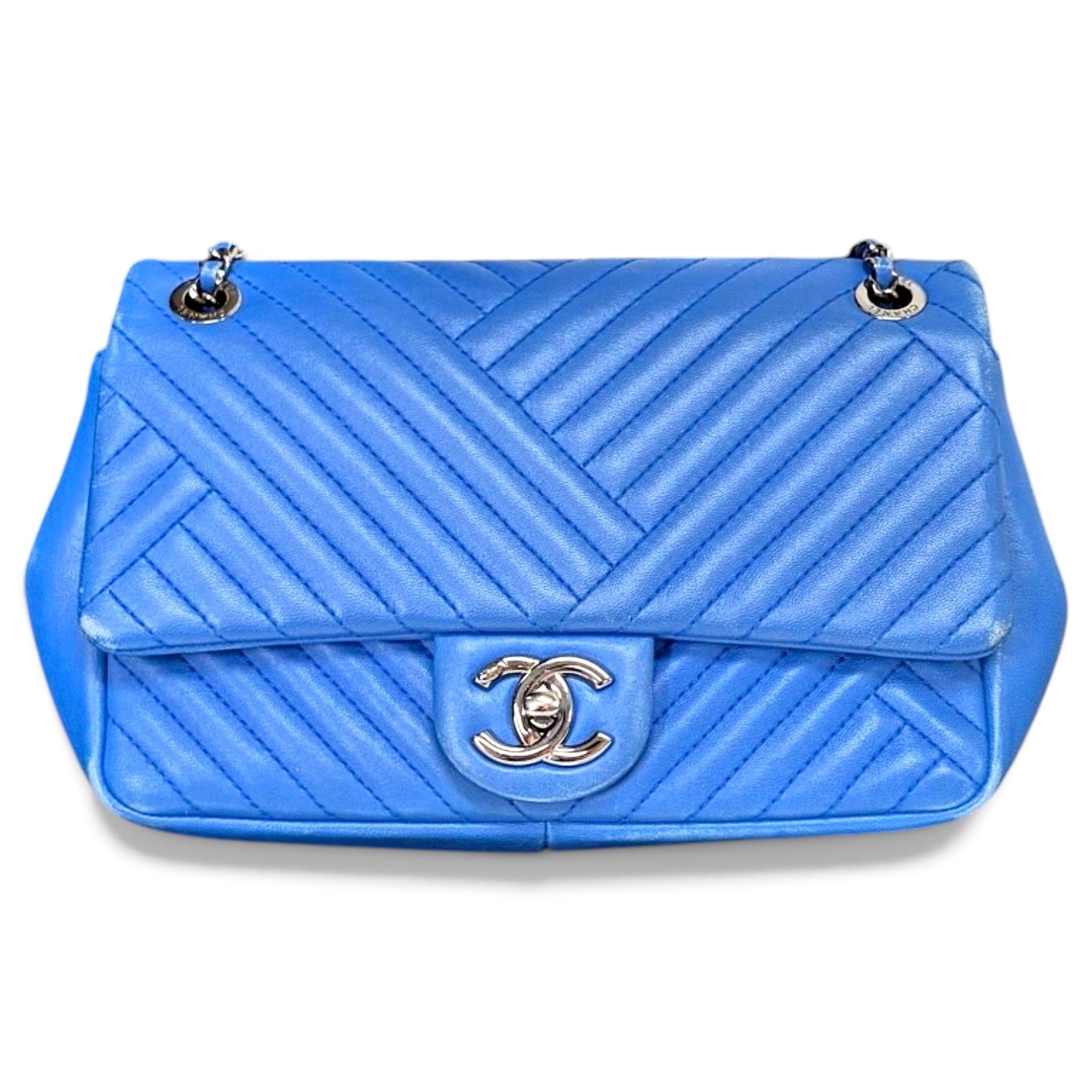 Timeless/Classique leather crossbody bag