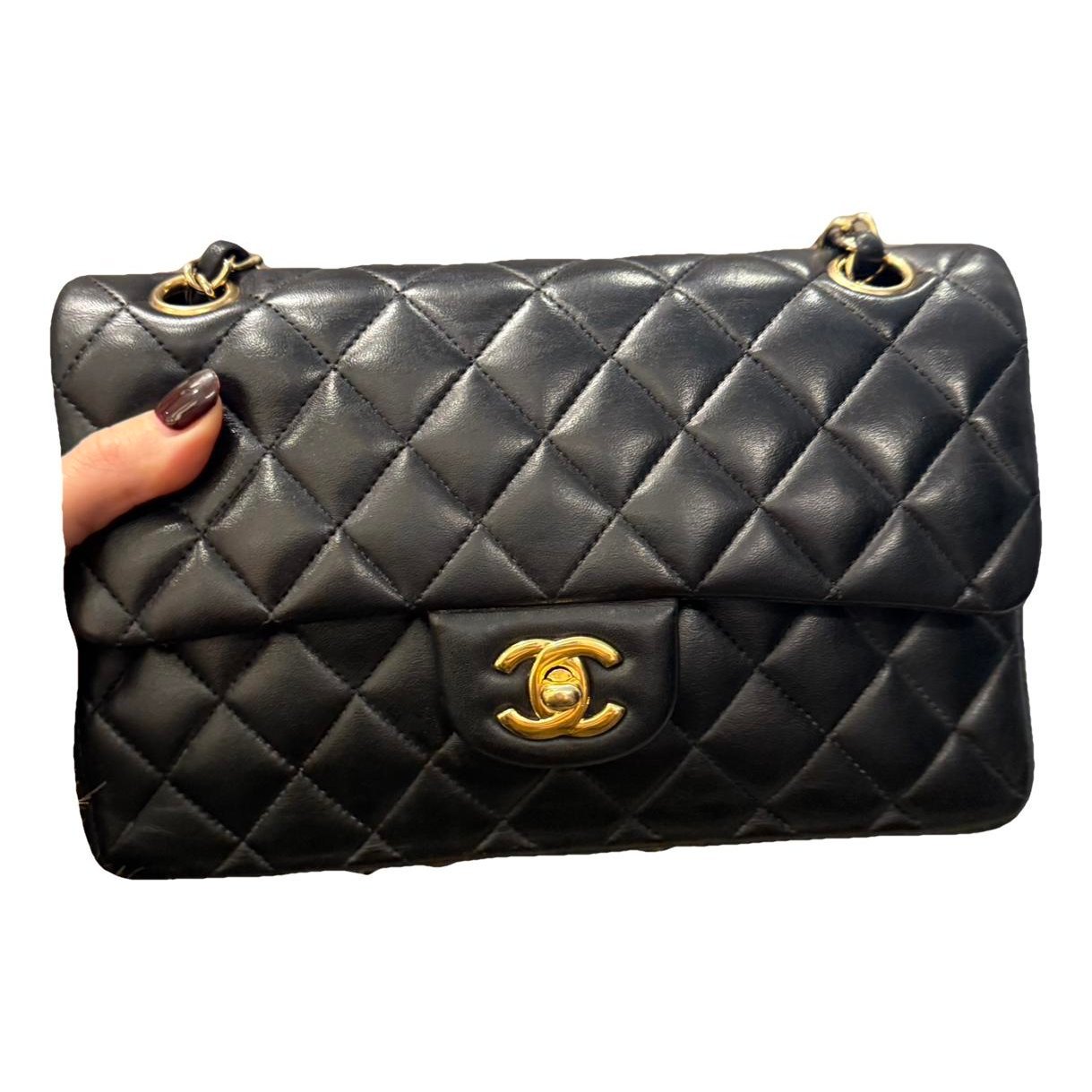 Chanel Timeless/Classique leather crossbody bag