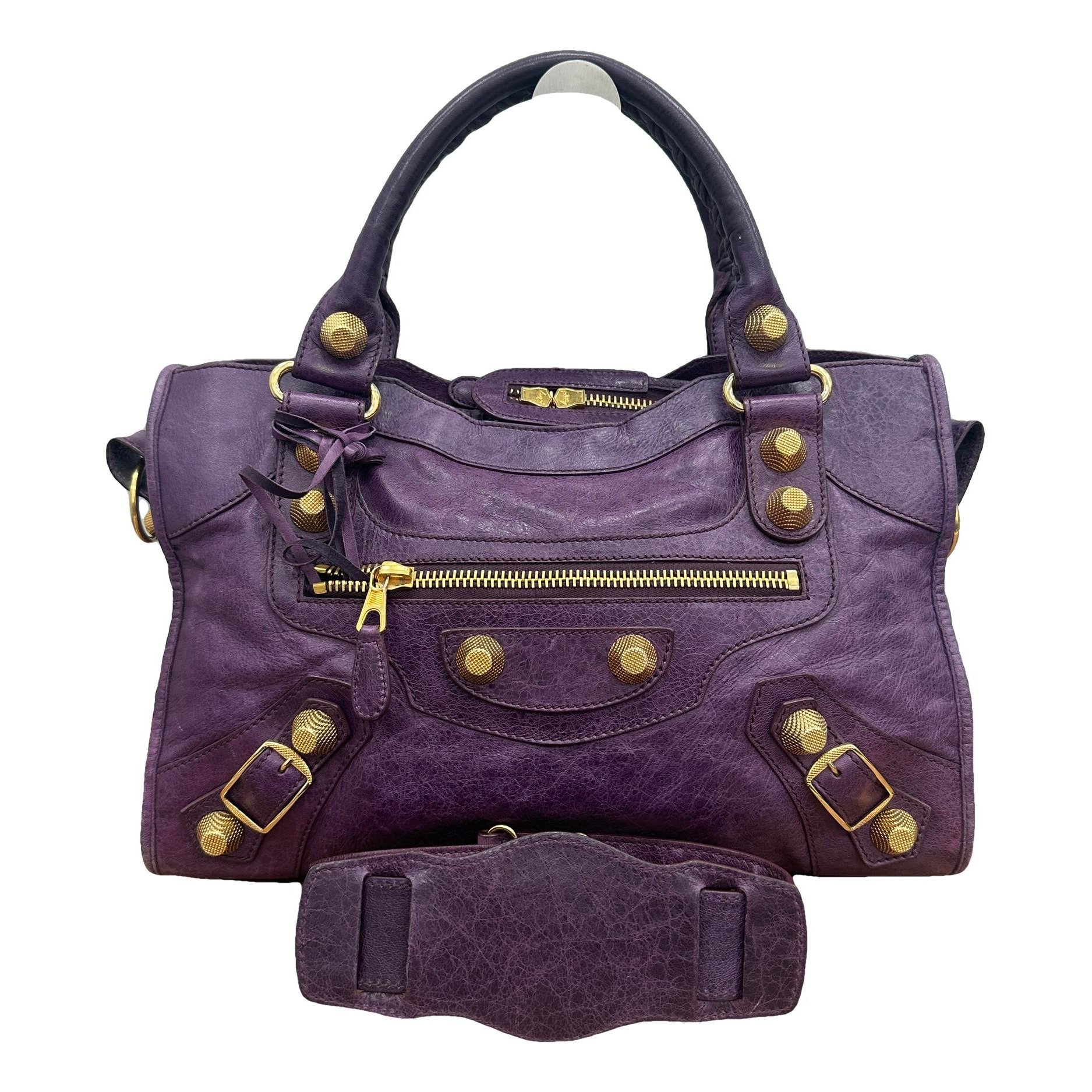City leather handbag