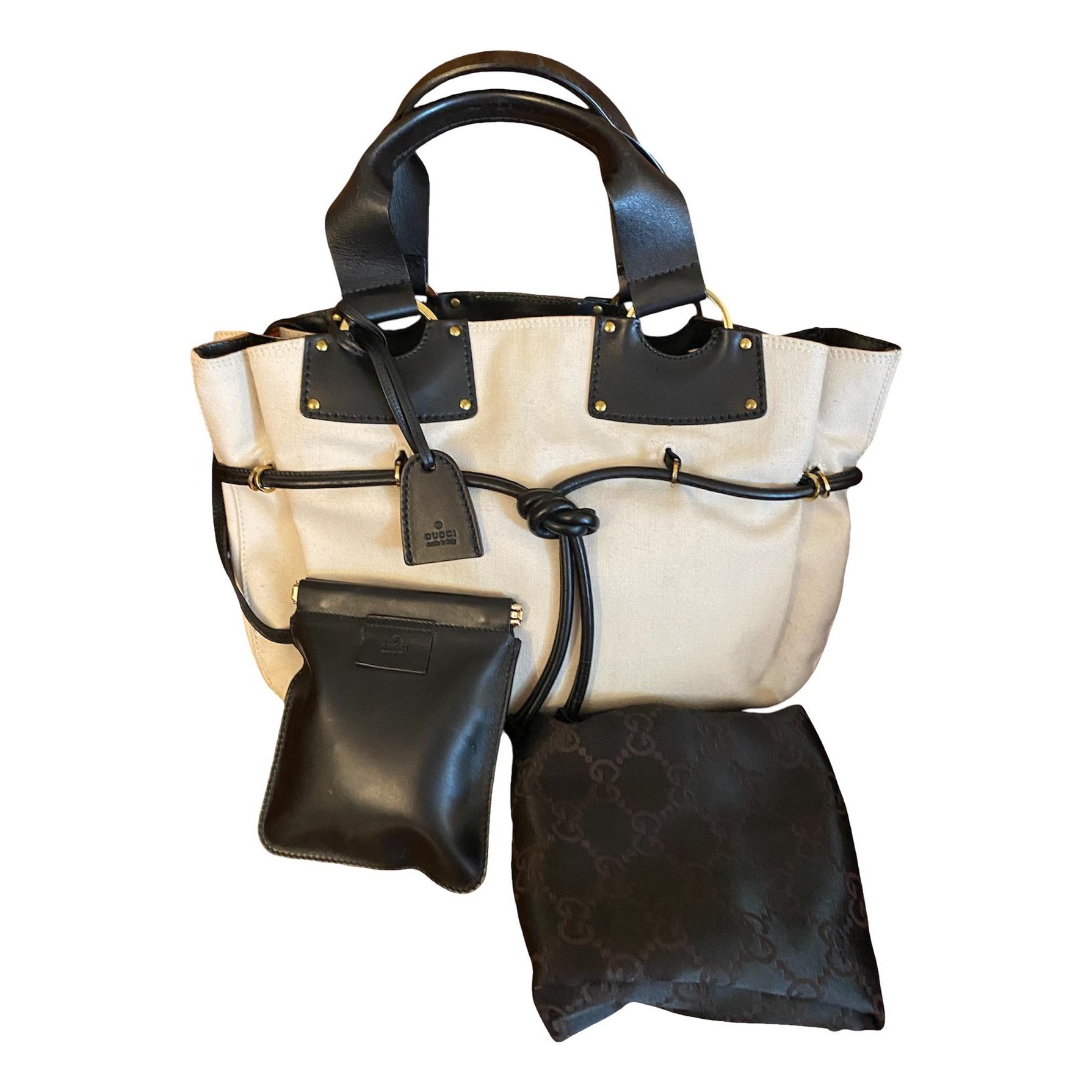 Leather handbag