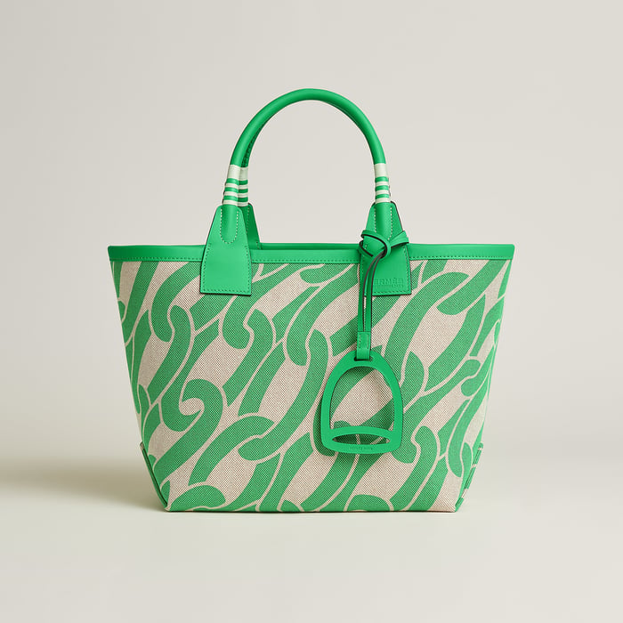 Steeple 25 Bag