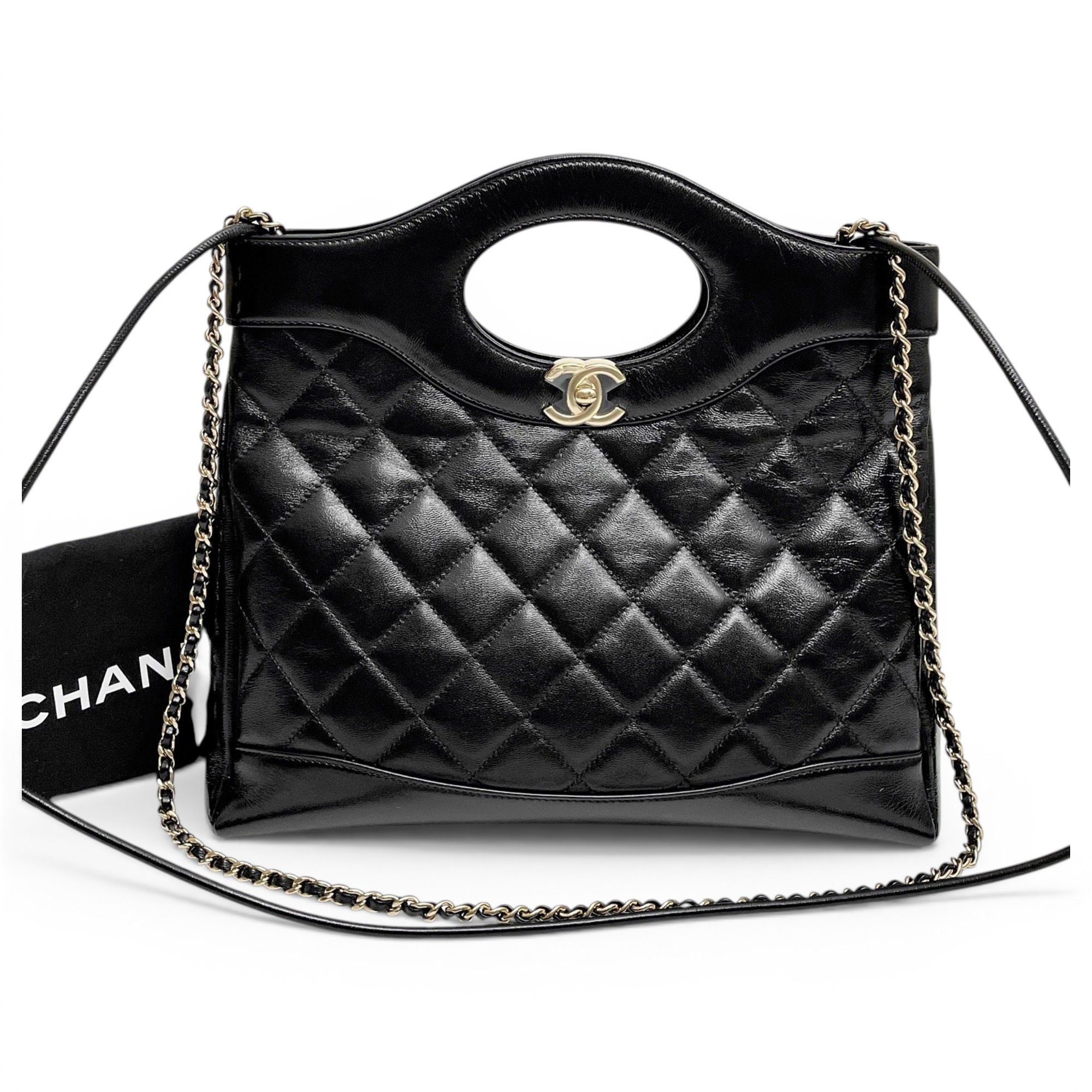 31 Vintage leather crossbody bag