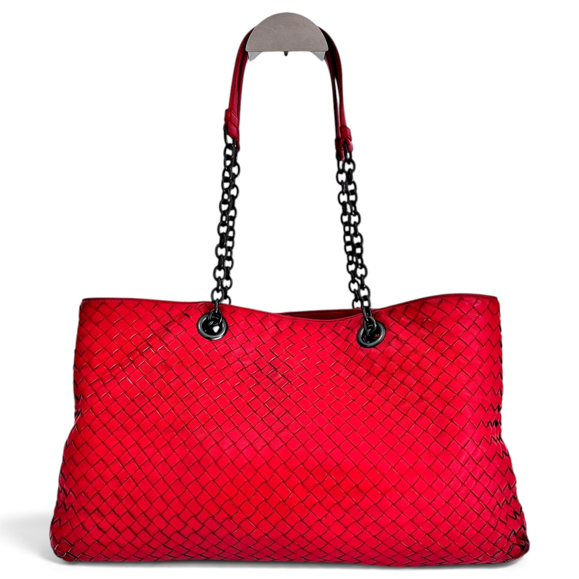 Bottega Veneta Fourre-Tout leather handbag