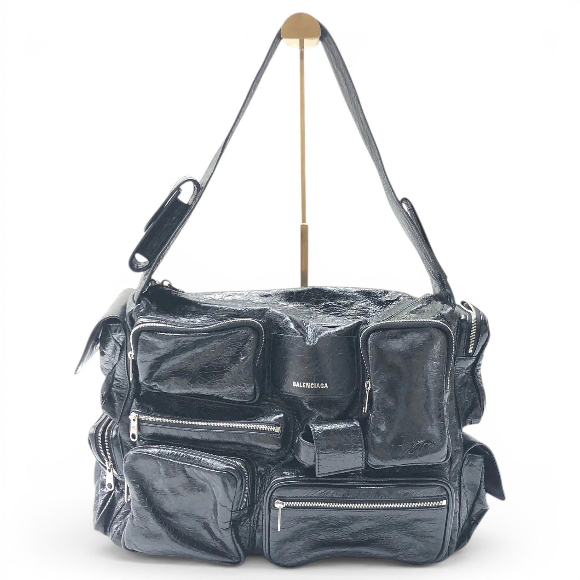 Superbusy leather handbag