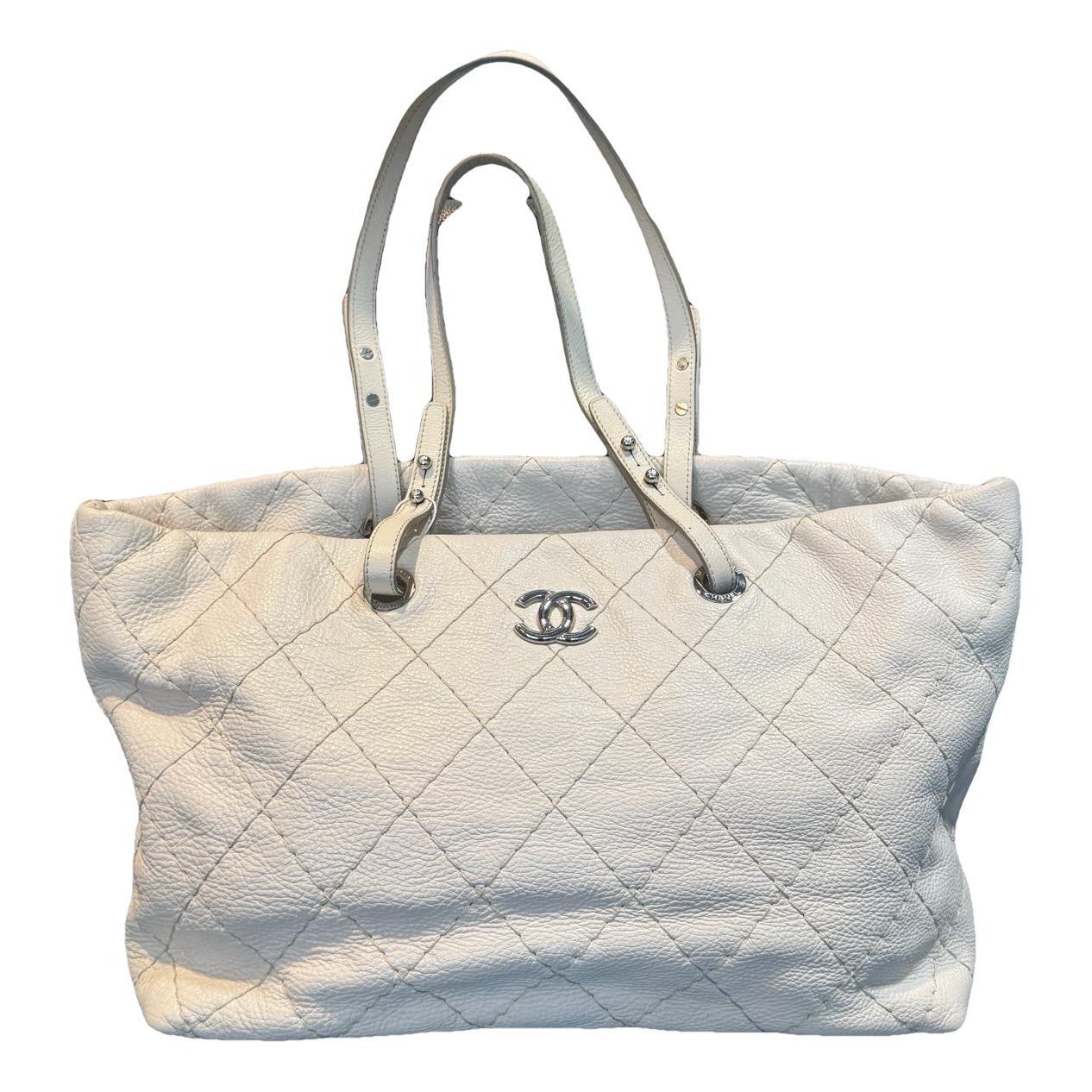 Leather tote