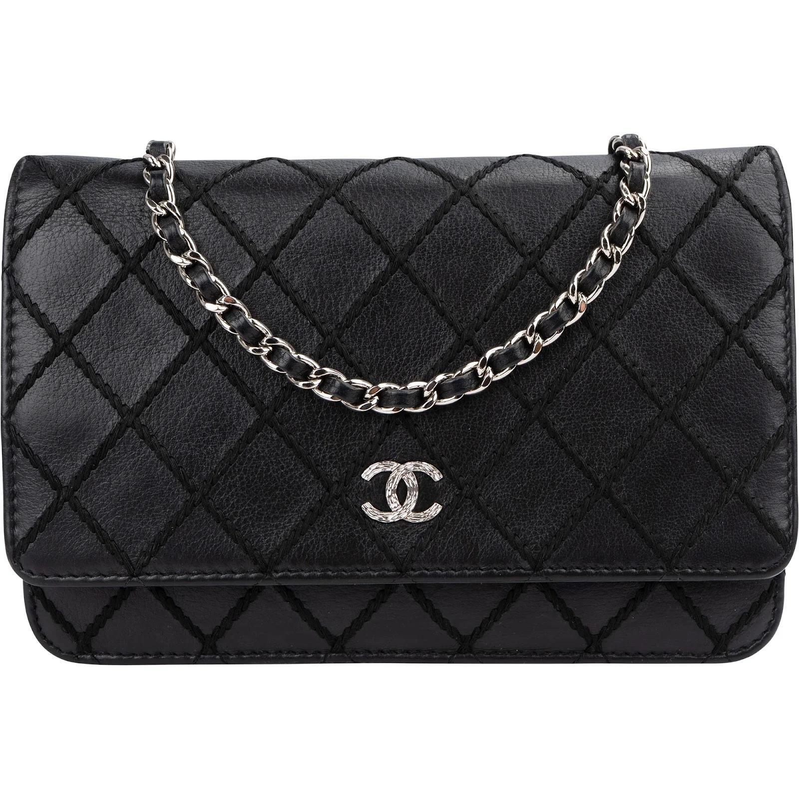 Wallet On Chain Timeless/Classique leather crossbody bag
