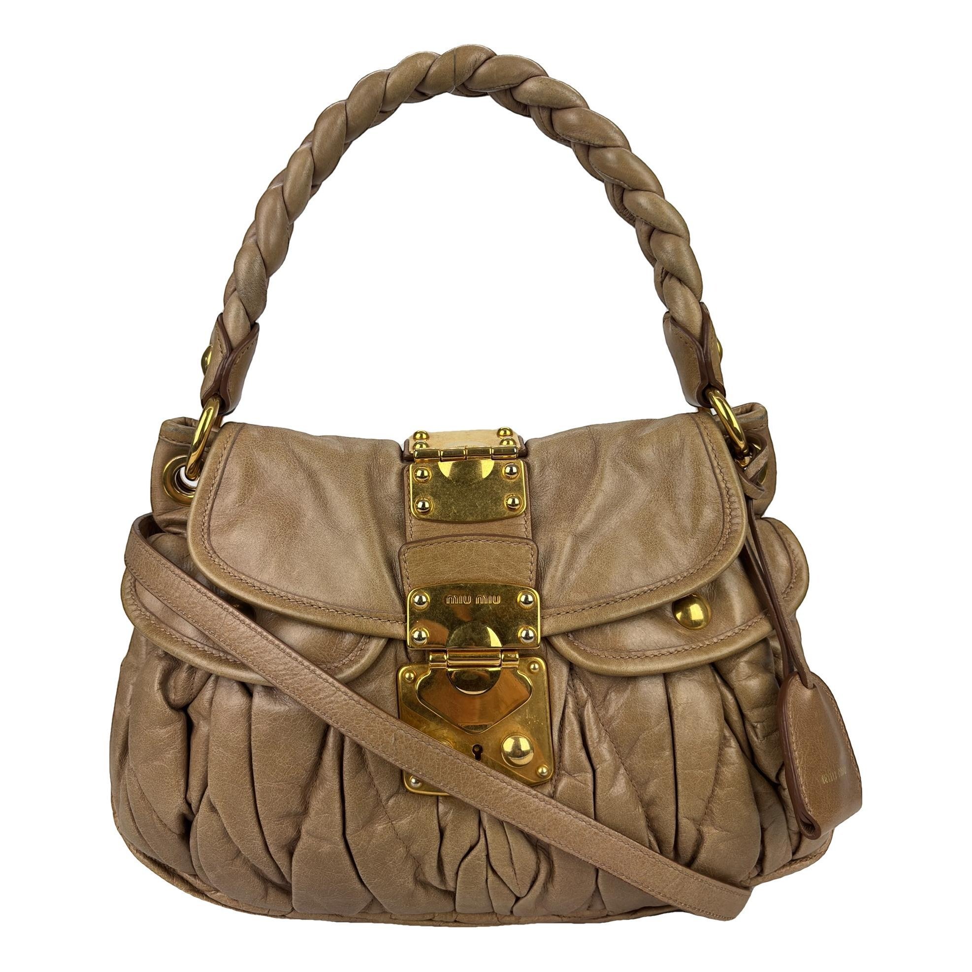 Coffer leather handbag
