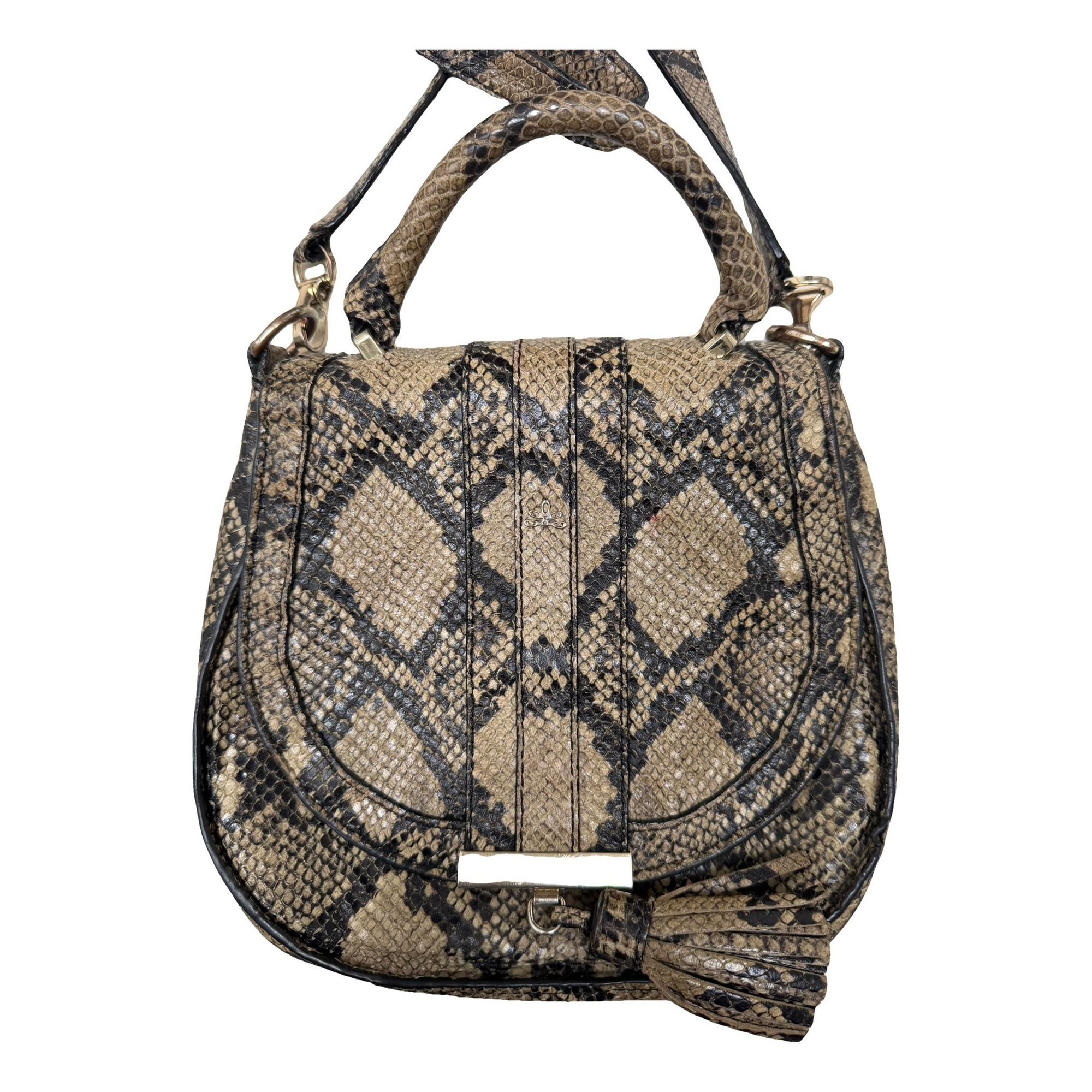 Leather crossbody bag
