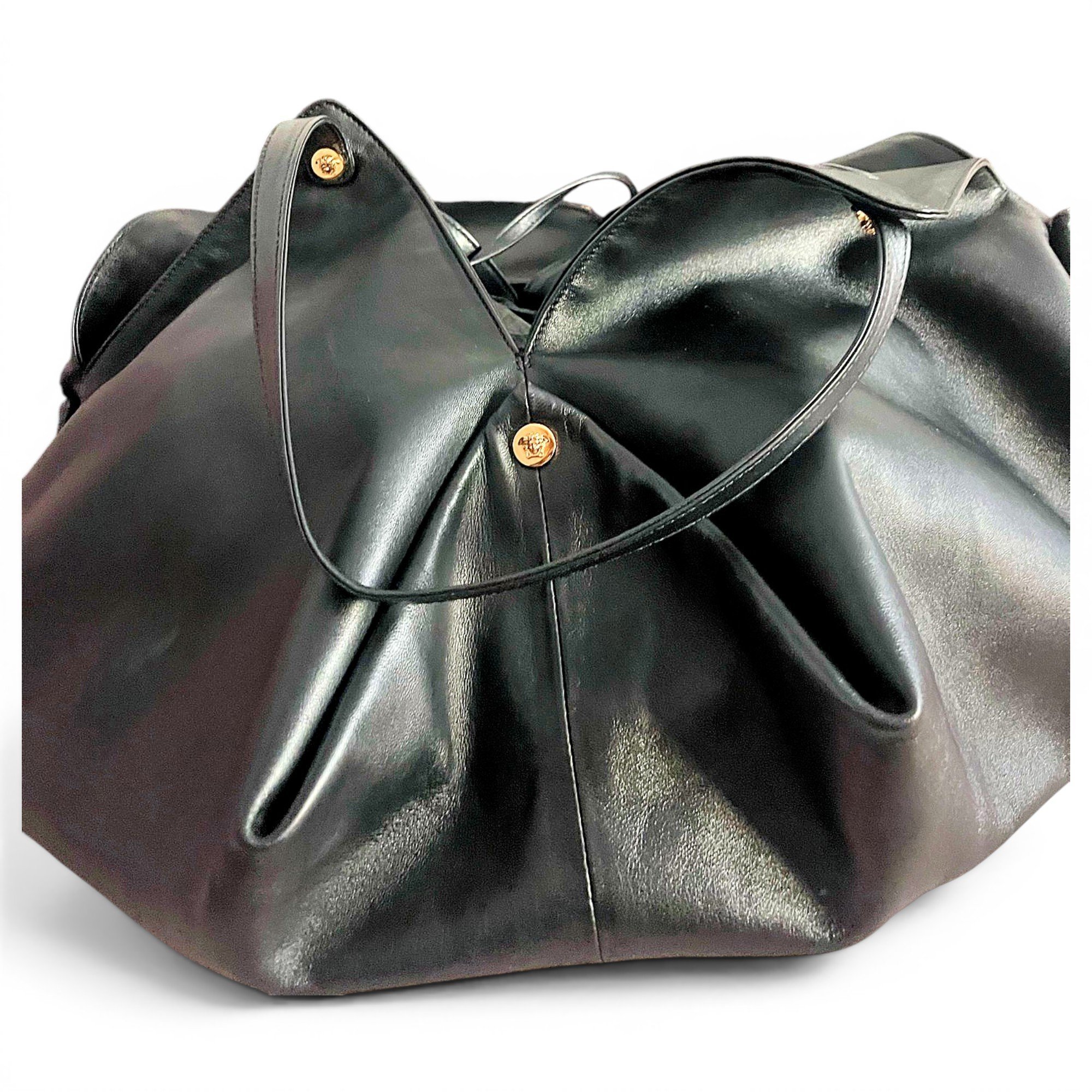 Leather handbag