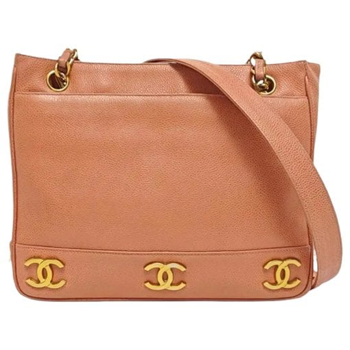 Leather tote
