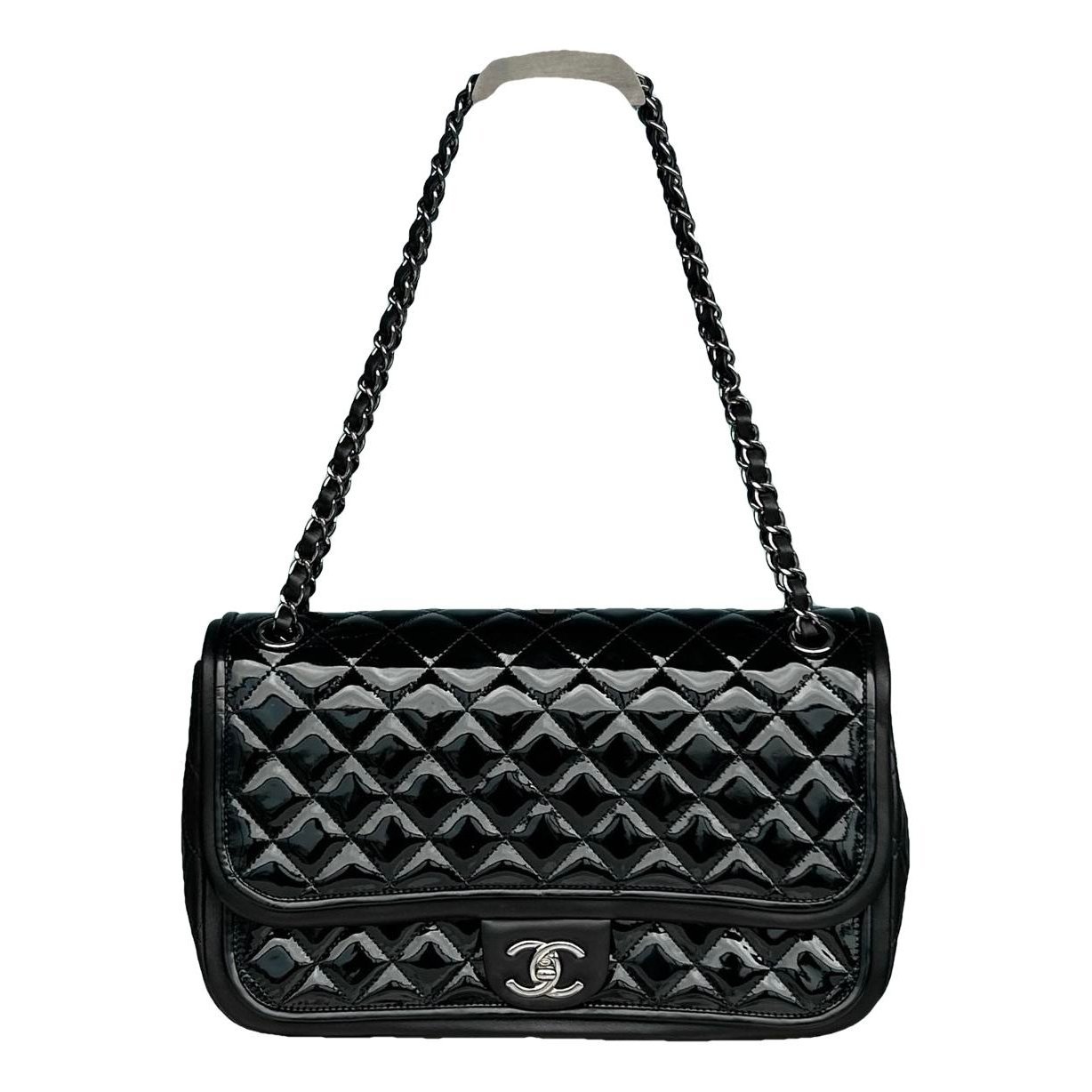 Timeless/Classique patent leather crossbody bag